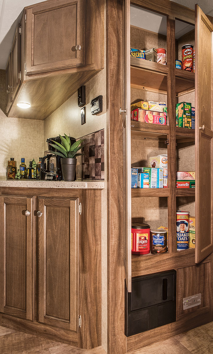 2016 Sportsmen S330IK Travel Trailer KZ RV