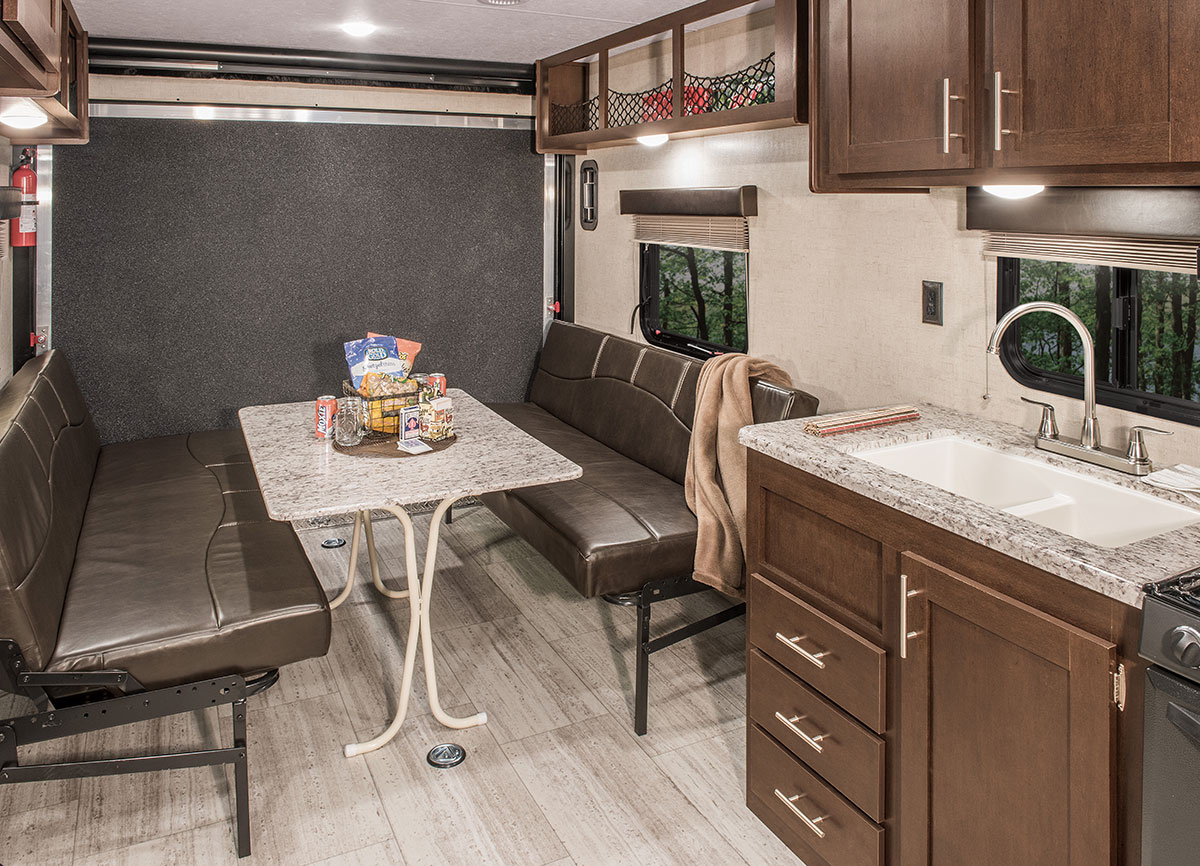 Toy Hauler Set Wow Blog