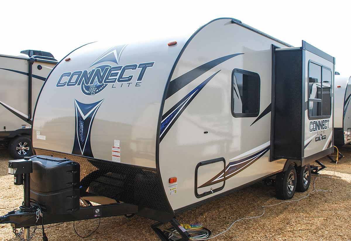 2018 connect travel trailer
