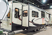 2018 KZ RV Durango D325RLT Fifth Wheel Show Exterior Rear 3-4 Door Side
