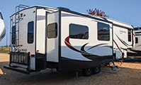 2018 KZ RV Durango 2500 D337RET Fifth Wheel Exterior