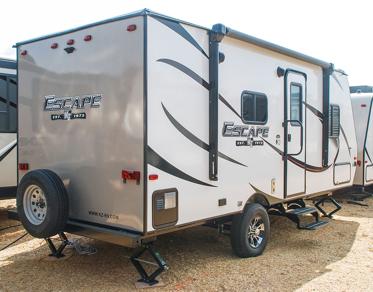 2018 Escape E181RB Ultra Lightweight Travel Trailer KZ RV