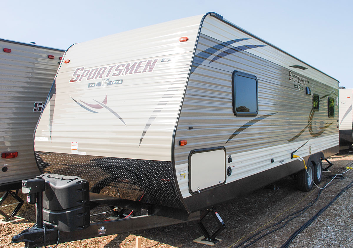 Sportsmen LE 270THLE Travel Trailer Toy Hauler KZ RV