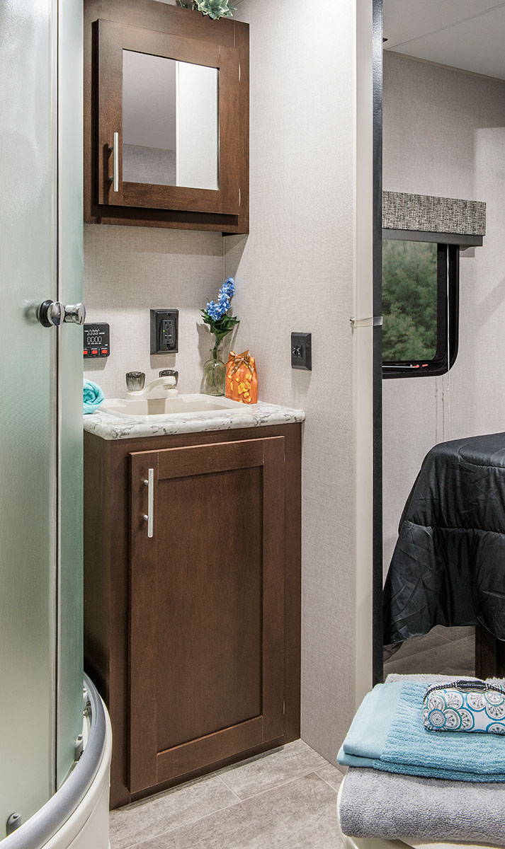 2019 Sportsmen LE 292RLLE Travel Trailer | KZ RV