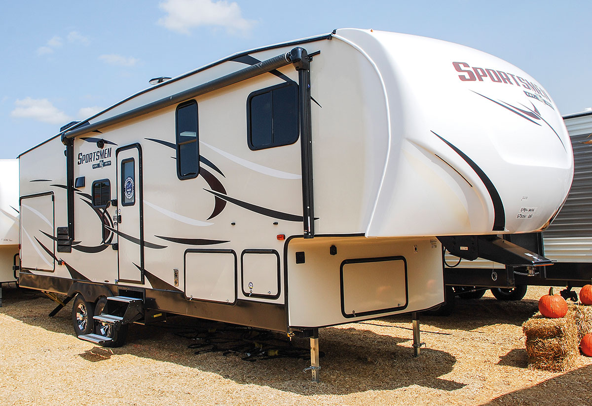 Sportsmen 262RLK Fifth Wheel KZ RV