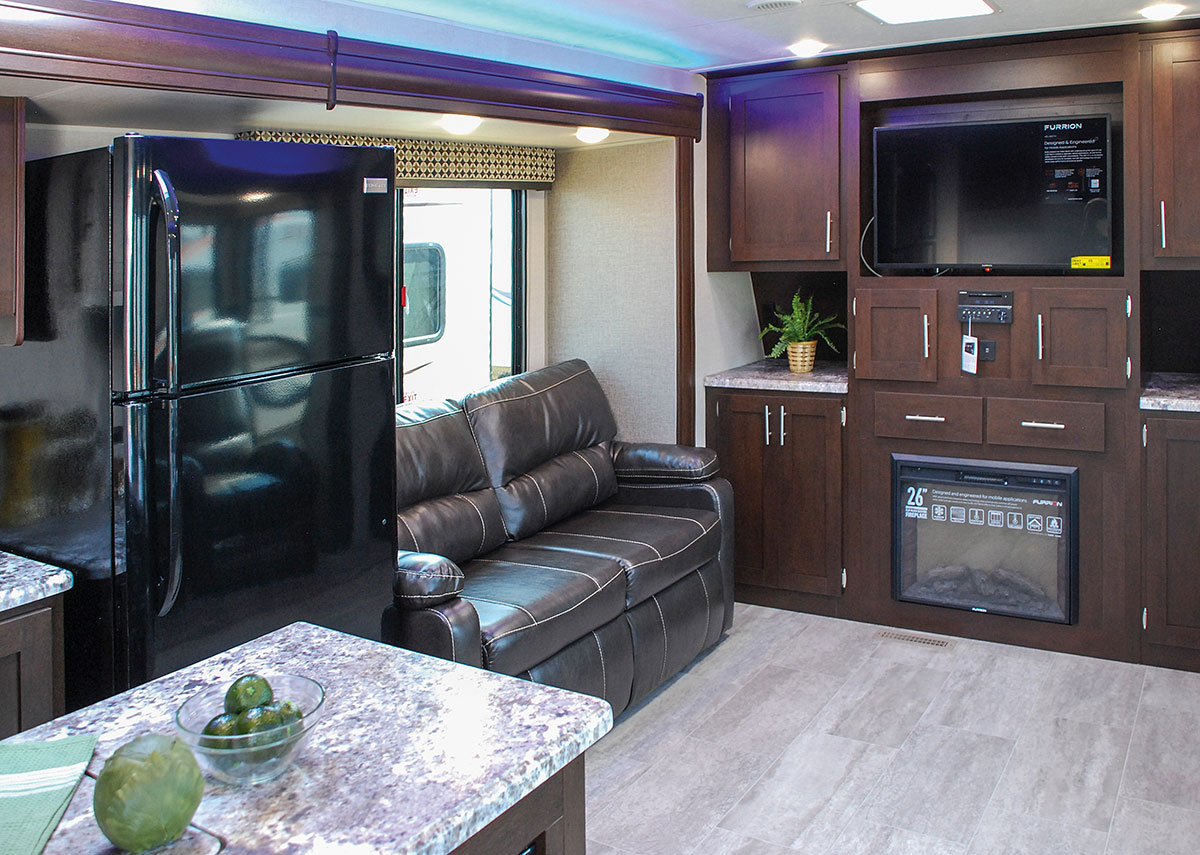 Sportsmen Destination 364BH Travel Trailer KZ RV