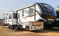 2018 KZ RV Venom V4113TK Fifth Wheel Toy Hauler Exterior