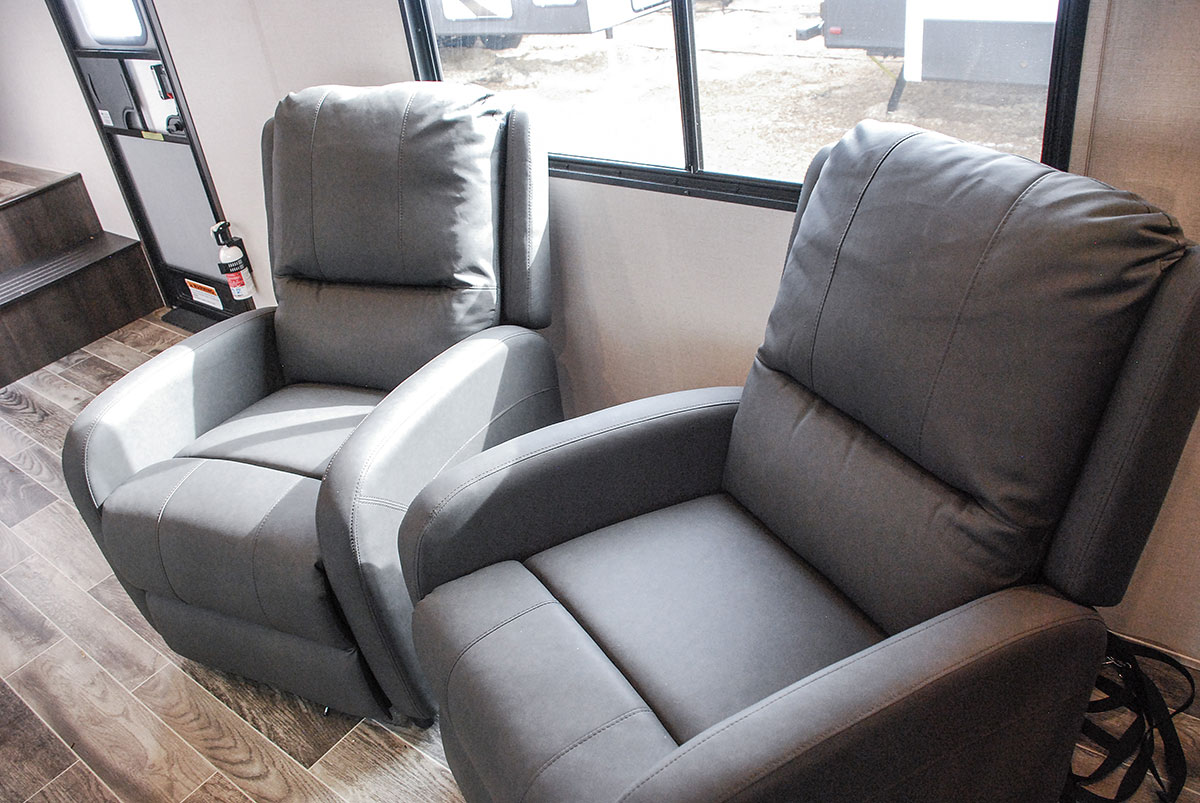 2019 Sportster 280TH Fifth Wheel Toy Hauler KZ RV