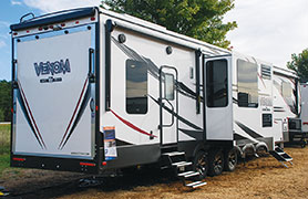 2019 KZ RV Venom V3911TK Fifth Wheel Toy Hauler Show Exterior Rear 3-4 Door Side Slide Out