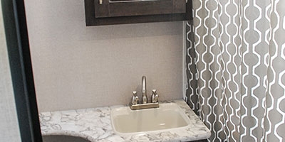 2019 KZ RV Sportsmen 302BHK Fifth Wheel Bathroom