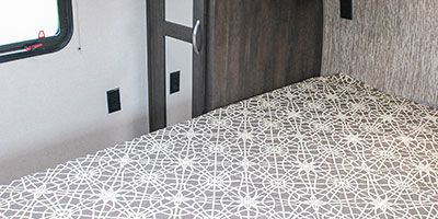 2019 KZ RV Sportsmen 302BHK Fifth Wheel Bed