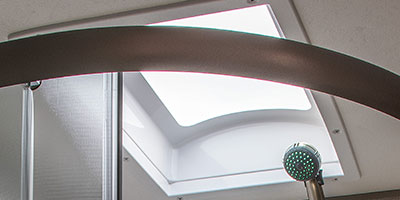 2020 KZ RV Sportsmen 292BHK Fifth Wheel Shower Skylight