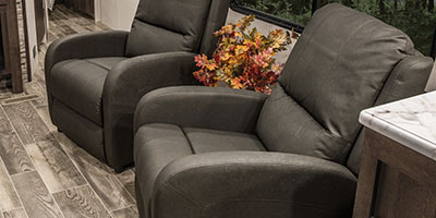 2019 KZ RV Sportsmen LE 291RKLE Travel Trailer Recliners