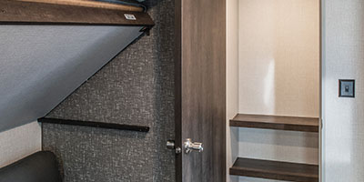 2020 KZ RV Sportsmen LE 333KBKLE Travel Trailer Closet