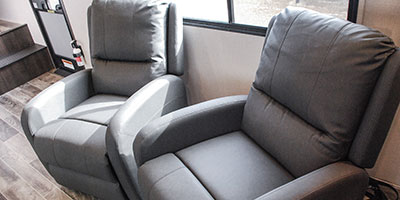 2019 KZ RV Sportster 280TH Fifth Wheel Toy Hauler Recliners