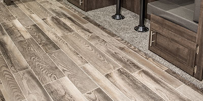 2019 KZ RV Sportster 321THR13 Travel Trailer Toy Hauler Dinette Storage Closed