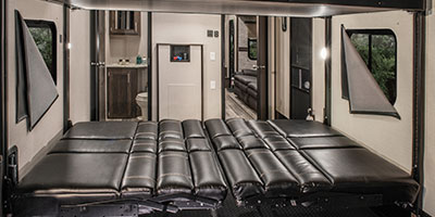 2019 KZ RV Sportster 343TH11 Fifth Wheel Toy Hauler Cargo Area Bunks