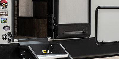 2020 KZ RV Sportster 343TH11 Fifth Wheel Toy Hauler Exterior Steps