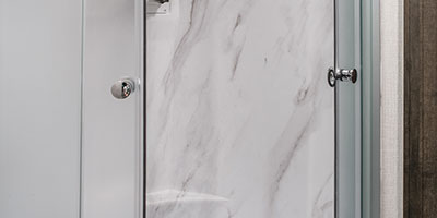 2020 KZ RV Sportster 343TH11 Fifth Wheel Toy Hauler Shower