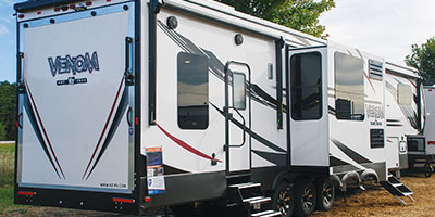 2019 KZ RV Venom 3911TK Fifth Wheel Toy Hauler Show Exterior Rear 3-4 Door Side Slide Out
