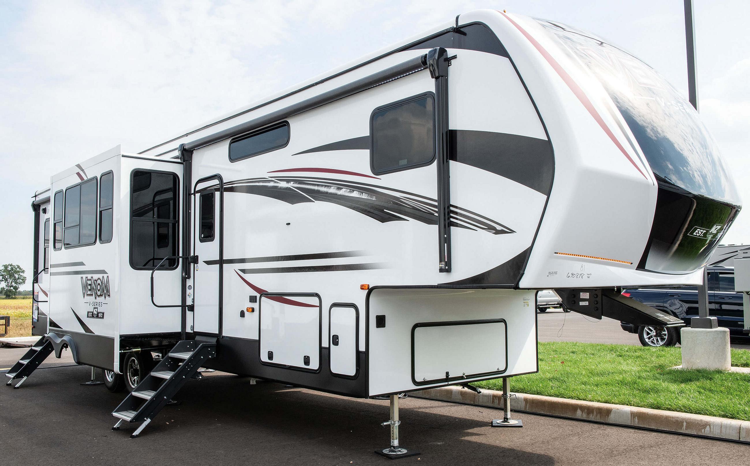 2020 Venom V-Series V3413TK Fifth Wheel | KZ RV