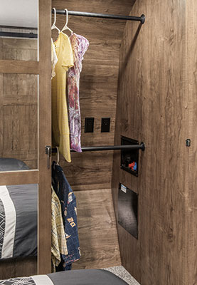 2021 KZ RV Durango Gold G356RLT Fifth Wheel Bedroom Closet