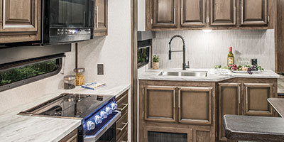 2021 KZ RV Durango Half-Ton D290RLT Fifth Wheel Kitchen Cabinets