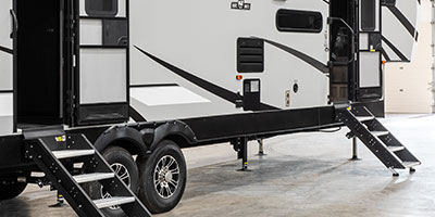 2021 KZ RV Sportster 331TH13 Fifth Wheel Toy Hauler Exterior Steps