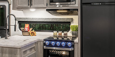 2021 KZ RV Sportster 331TH13 Fifth Wheel Toy Hauler Kitchen