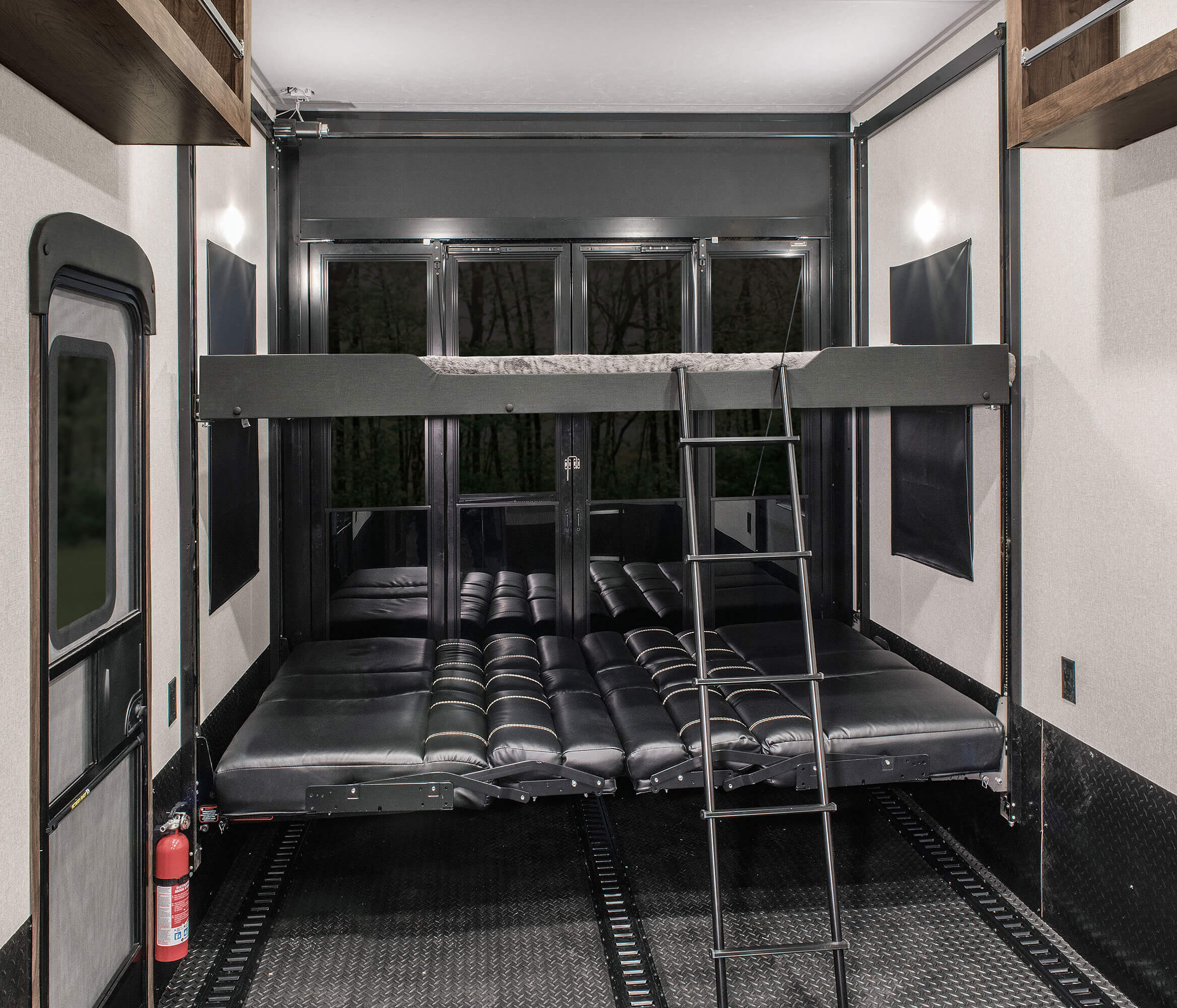 2021 Venom VSeries Fifth Wheel Toy Hauler Photos KZ RV