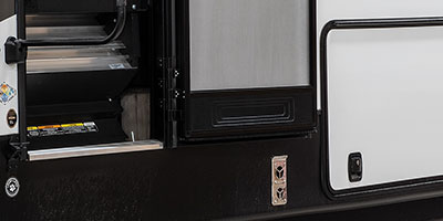 2022 KZ RV Durango Gold G391RKF Fifth Wheel Exterior Steps Folded