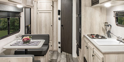 2022 KZ RV Sportsmen Classic 160QB Travel Trailer Dinette