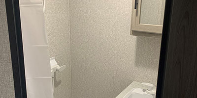 2022 KZ RV Sportsmen Classic 160RBT Travel Trailer Shower