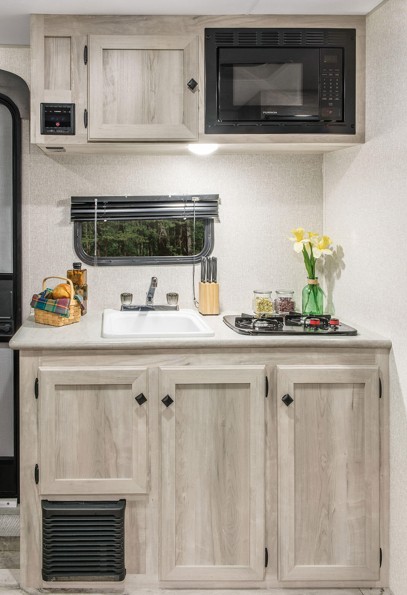 2022 Sportsmen® Classic Ultra Lightweight Travel Trailers KZ RV