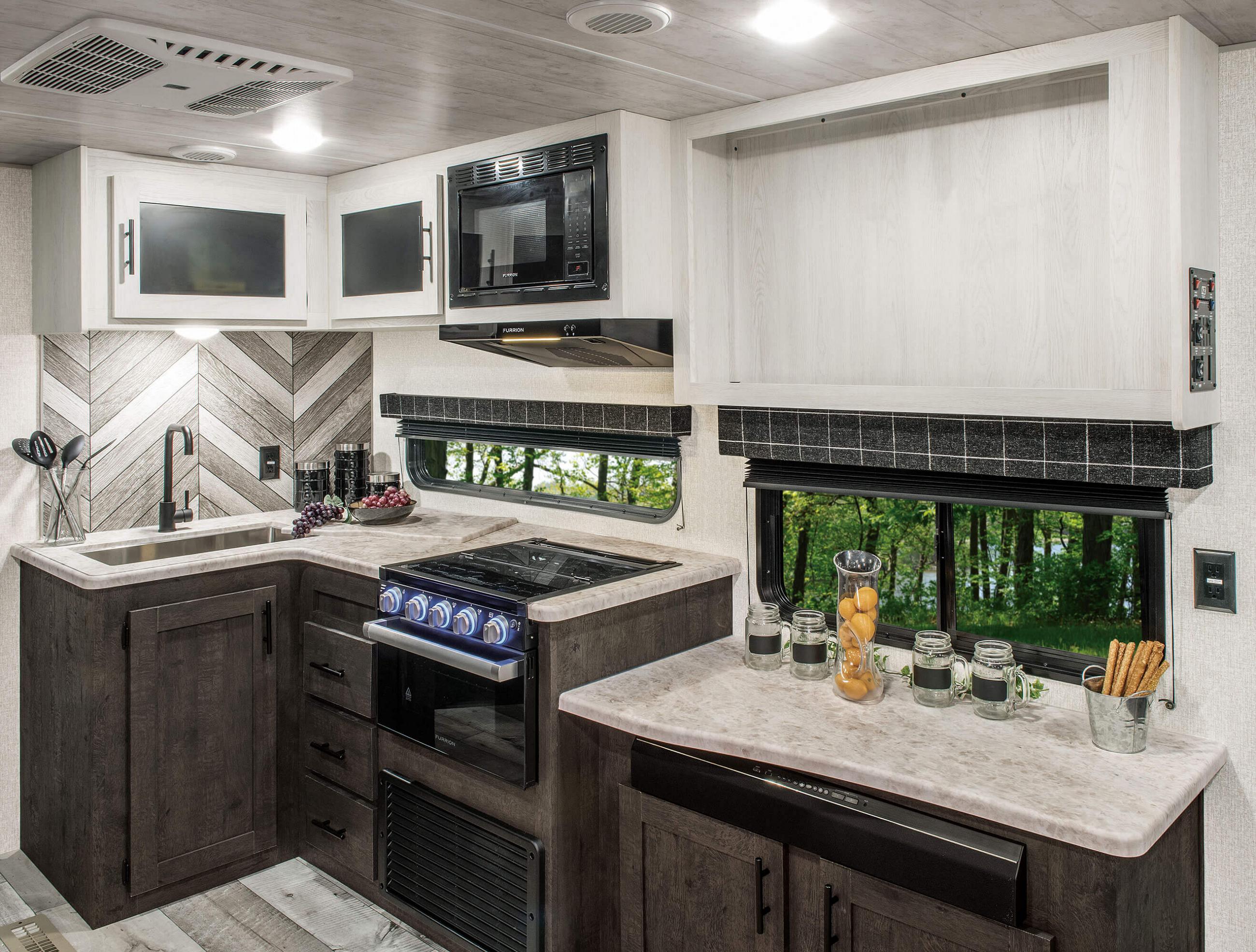 2022 Sportsmen® SE ValuePacked Travel Trailers KZ RV