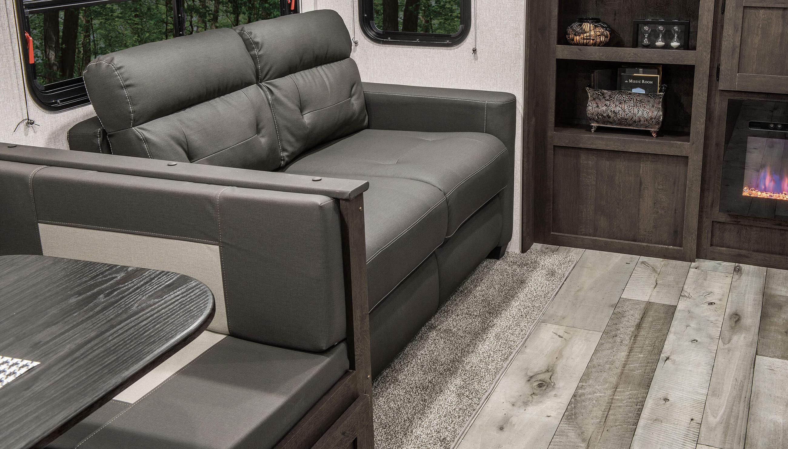 2022 Sportster 331TH13 Fifth Wheel Toy Hauler | KZ RV