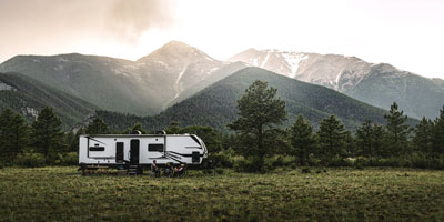 2025 KZ RV Connect C302FBK Travel Trailer Exterior 05930