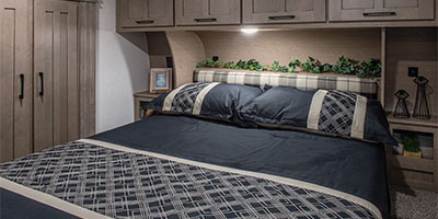 2024 KZ RV Durango HT D240RKD Fifth Wheel Bedroom