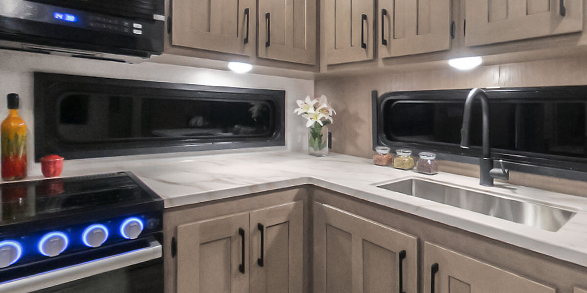 2024 KZ RV Durango HT D240RKD Fifth Wheel Interior 360