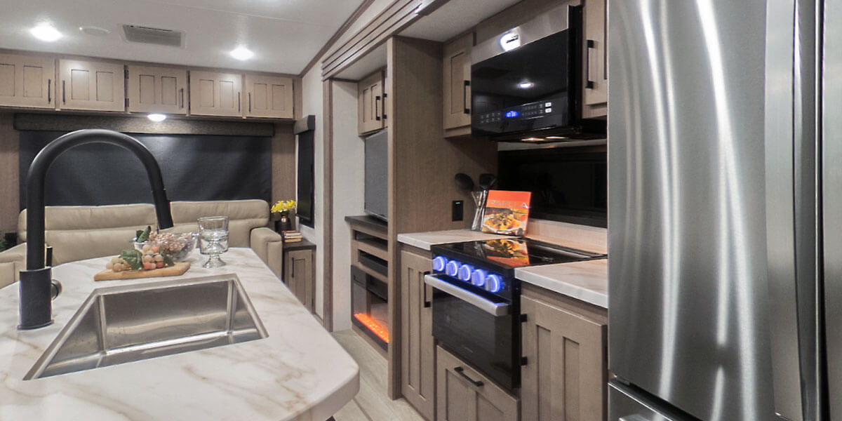 2024 KZ RV Durango HT D283RLT Fifth Wheel Interior 360