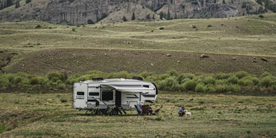 2025 KZ RV Durango HT D232MLD Fifth Wheel Exterior 01965