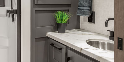 2025 KZ RV Durango HT D290RLT Fifth Wheel Bathroom