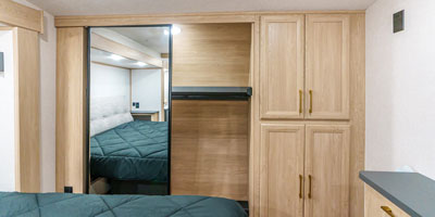 2025 KZ RV Ridgeway 27RK Fifth Wheel Bedroom Closet