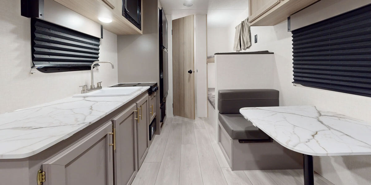 2025 KZ RV Sportsmen Classic 180BH Travel Trailer Interior 360