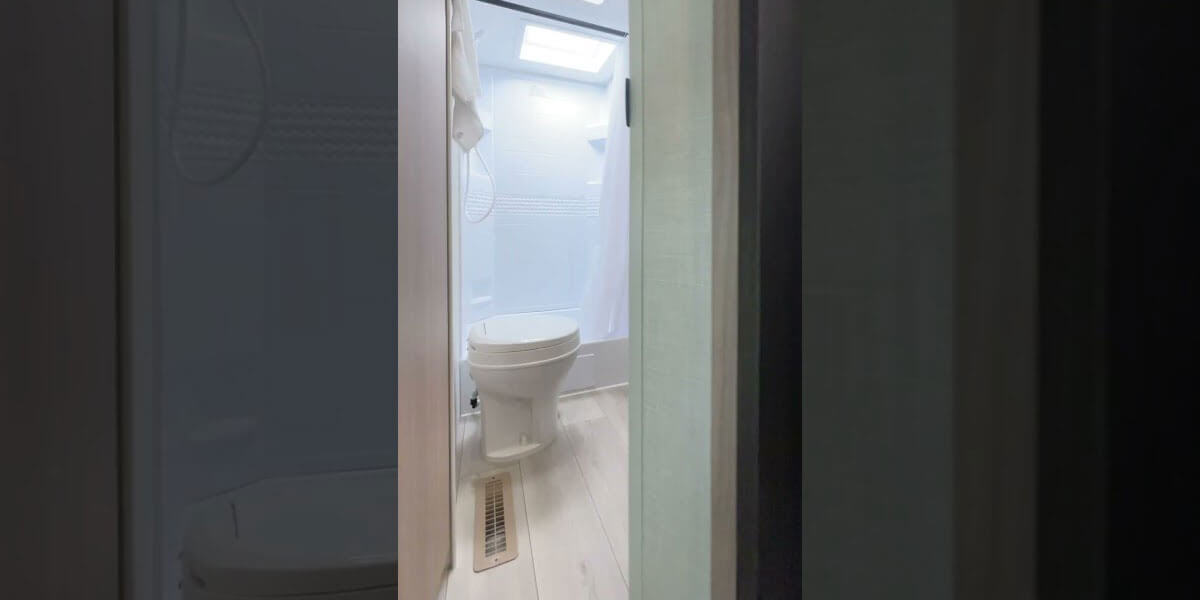 2025 KZ RV Sportsmen Select 260BHSL Travel Trailer Quick Tour Video