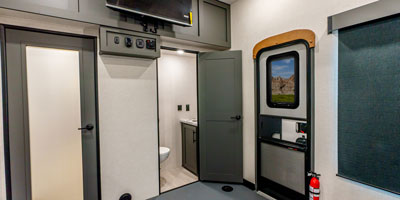 2025 KZ RV Sportster X 3914X Fifth Wheel Toy Hauler Garage Half Bath