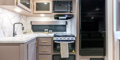 2025 KZ RV Sportsmen SE 292RBKSE Travel Trailer Kitchen