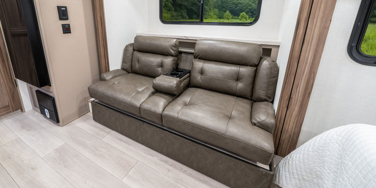 2027 KZ RV Connect Mini CM181RB Travel Trailer HJ Sofa Armrest