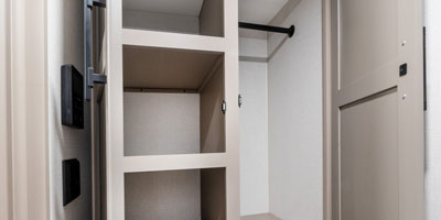 2027 KZ RV Connect Mini CM181RB Travel Trailer Bathroom Storage