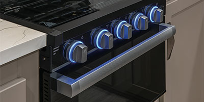 2024 KZ RV Connect C302FBK Travel Trailer Kitchen Oven